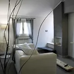 فندق مبيت وإفطار Antica Corte Del Castello 3*