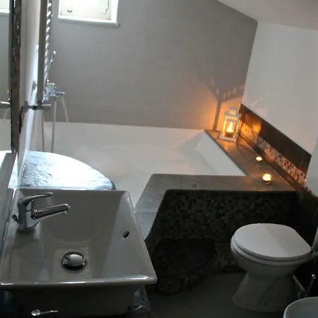 Bed & Breakfast Antica Corte Del Castello